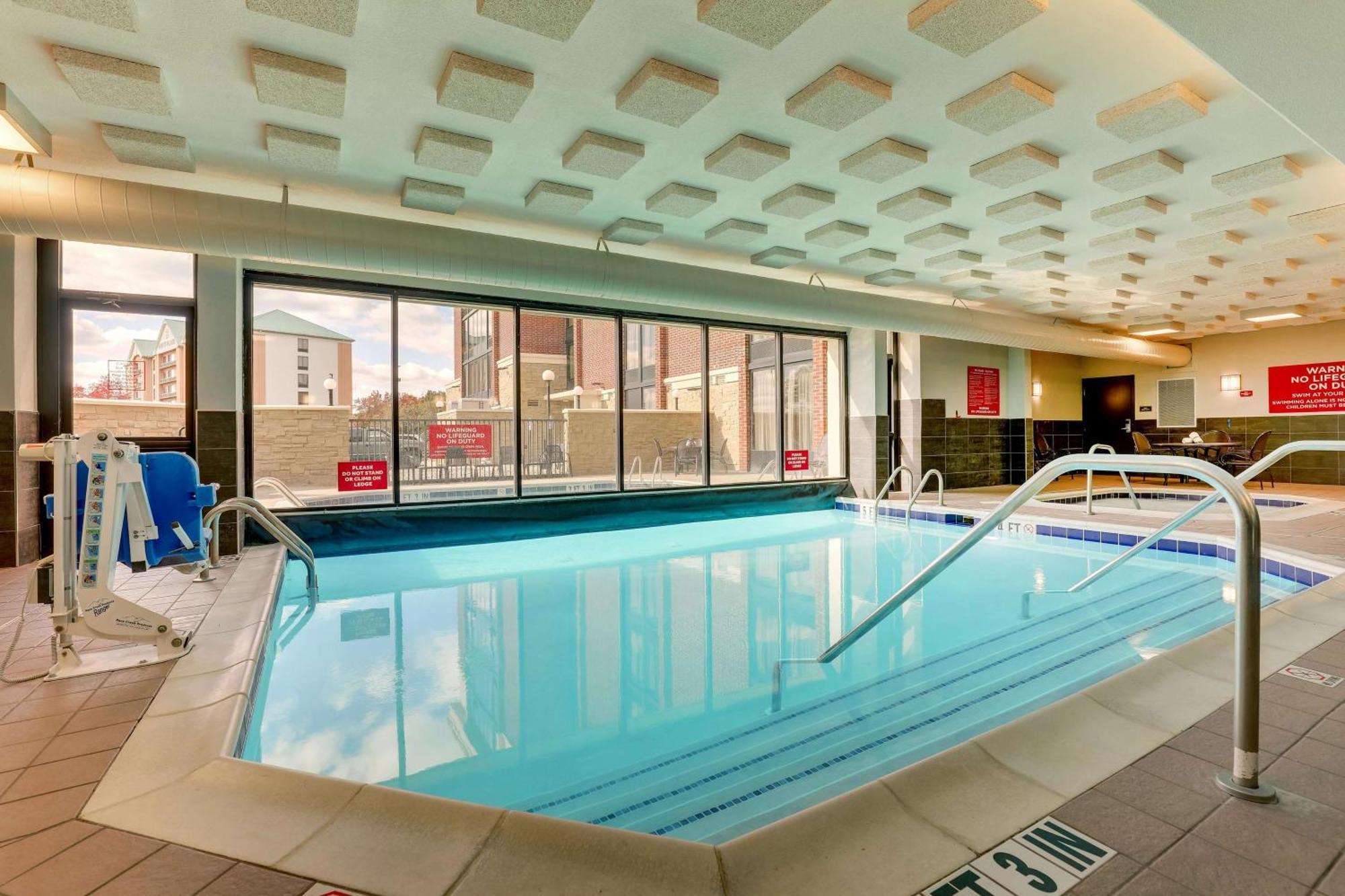 Drury Inn & Suites Columbus דבלין מראה חיצוני תמונה