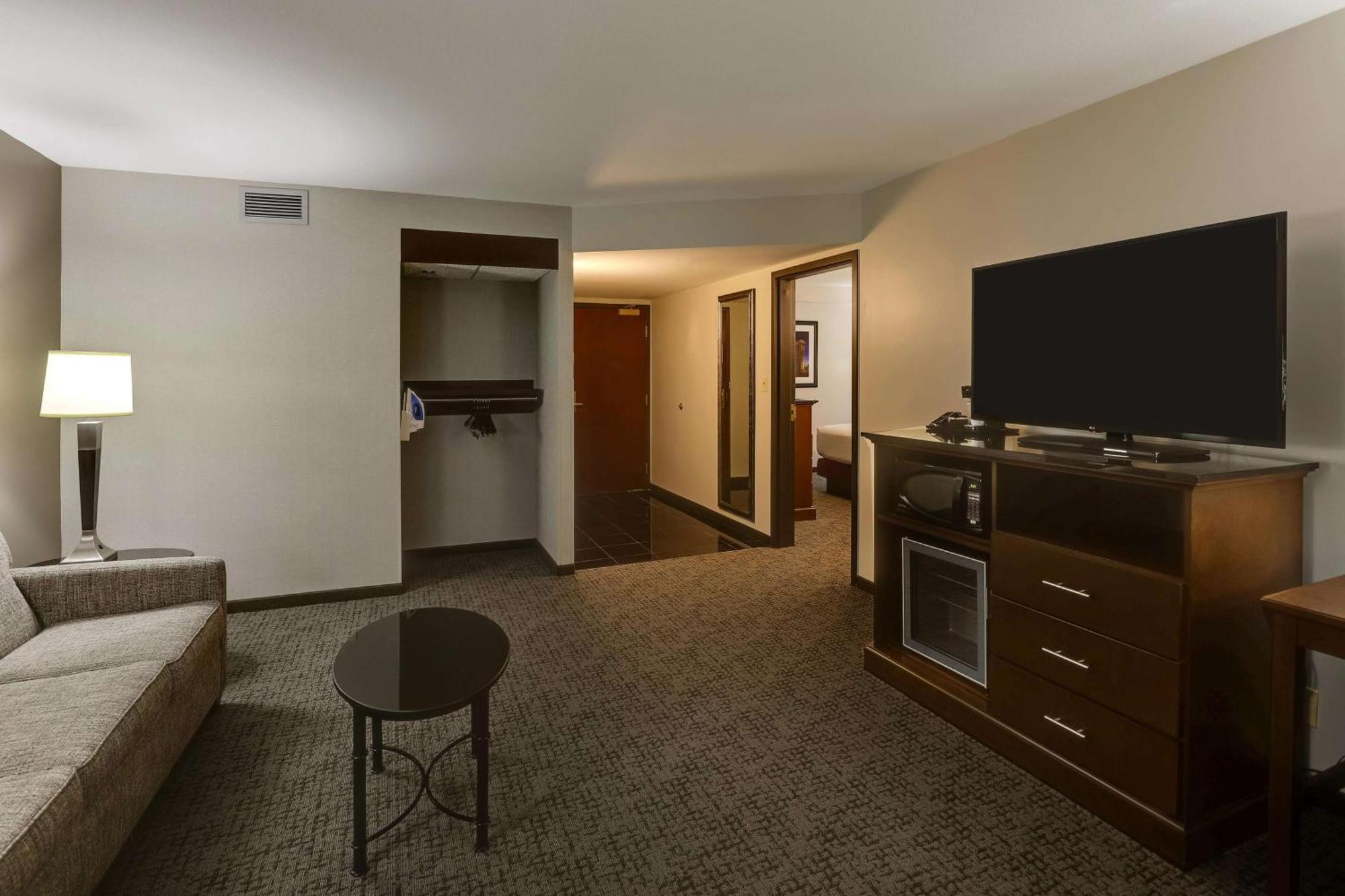 Drury Inn & Suites Columbus דבלין מראה חיצוני תמונה